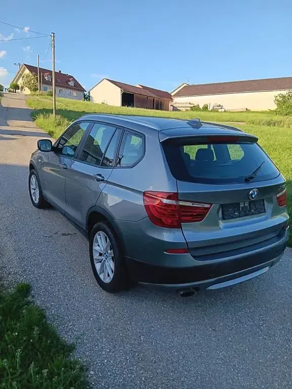 Gebraucht BMW X3 184 PS (135 kW) 2012 Grau SUV