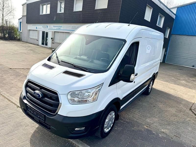 Gebraucht Ford Transit 131 PS (96 kW) 2021 Weiß Van / Kleinbus