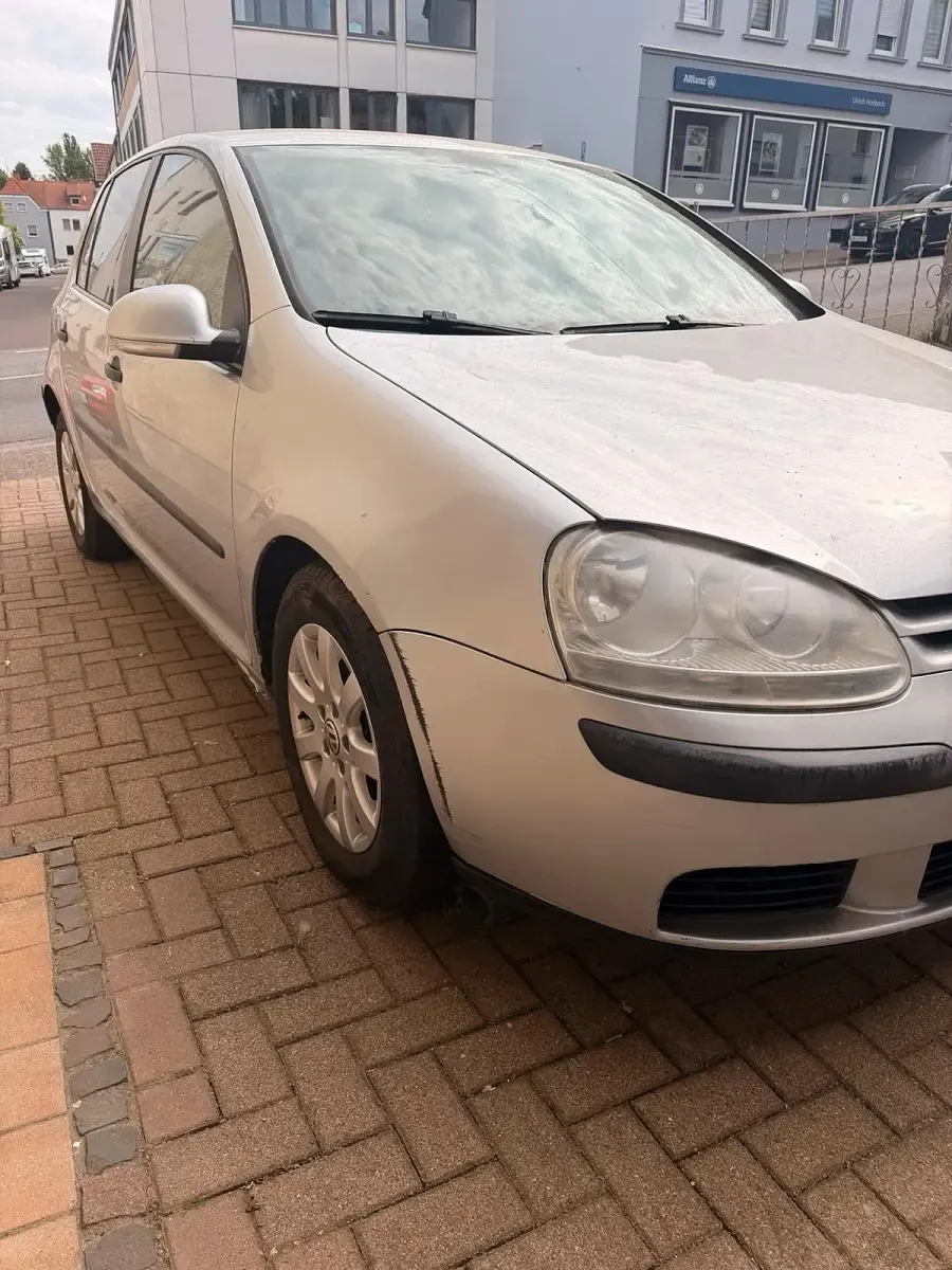 Gebraucht VW Golf IV 102 PS (75 kW) 2004 Silber Limousine