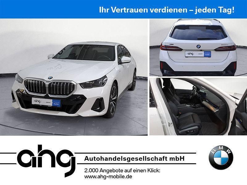 Weiß Gebraucht 2024 BMW 520 M Sport Limousine | 50.930 € (Superpreis) - Bild 1/4