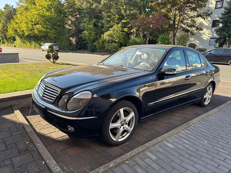 Gebraucht Mercedes E280 Elegance 177 PS (130 kW) 2004 Schwarz Limousine