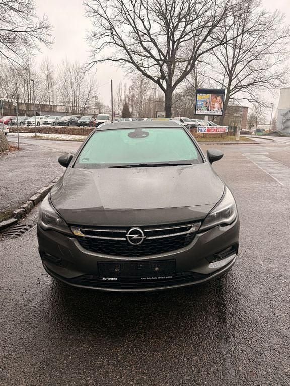 Gebraucht Opel Astra Dynamic 150 PS (110 kW) 2017 Grau Kombi