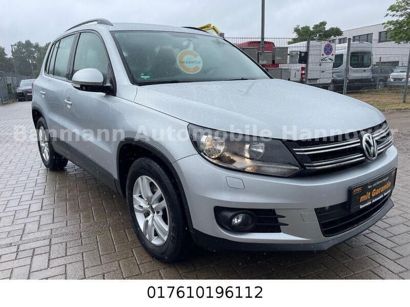 Silber Gebraucht 2015 VW Tiguan Trendline SUV | 13.599 € (Guter Preis) - Bild 1/4