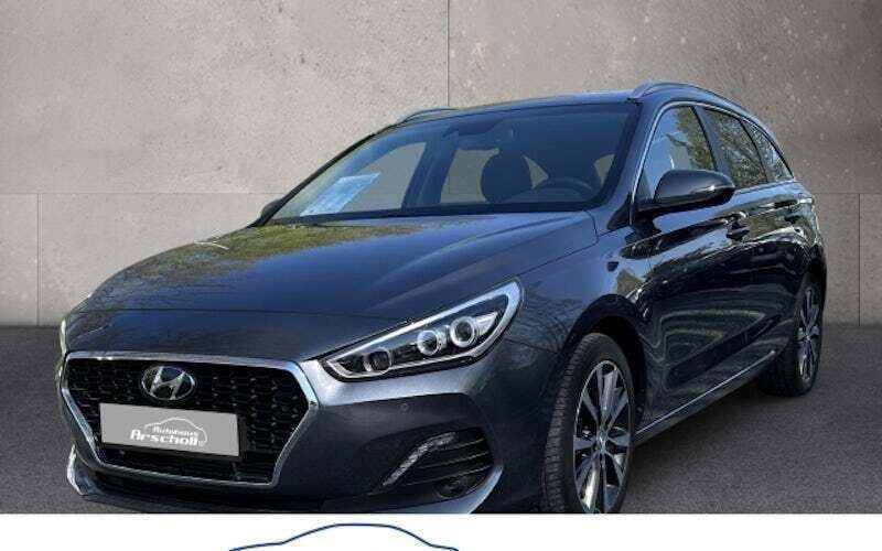 Grau Gebraucht 2019 Hyundai i30 Premium Kombi | 18.490 € (Fairer Preis) - Bild 1/4
