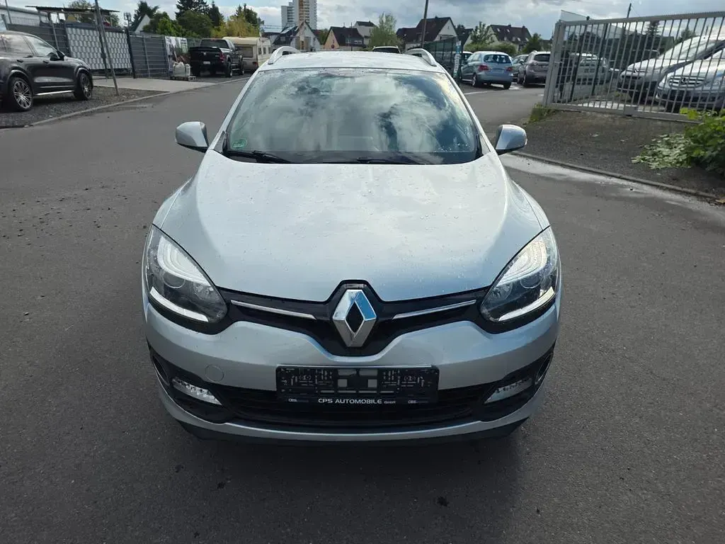 Usata Renault Mégane III Initiale Paris 110 CV (80 kW) 2014 Argento Berlina
