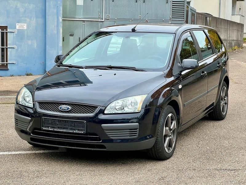 Schwarz Gebraucht 2006 Ford Focus Kombi | 2.980 € (Teuer) - Bild 1/4