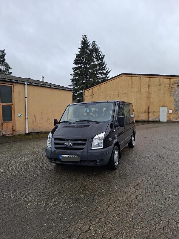 Gebraucht Ford Transit Tourneo 86 PS (63 kW) 2010 Schwarz Van / Kleinbus