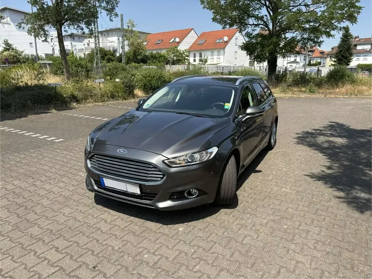 Gebraucht Ford Mondeo 179 PS (131 kW) 2017 Grau Kombi