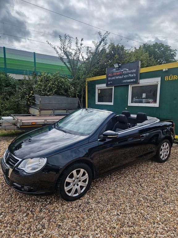 Schwarz Gebraucht 2010 VW Eos Cabrio | 5.900 € (Guter Preis) - Bild 1/4