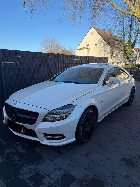 Gebraucht Mercedes CLS350 265 PS (194 kW) 2012 Weiß Limousine