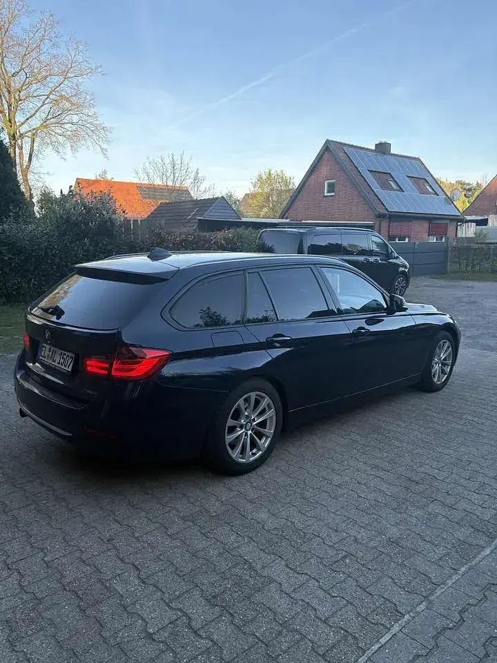 Gebraucht BMW 318 143 PS (105 kW) 2013 Limousine