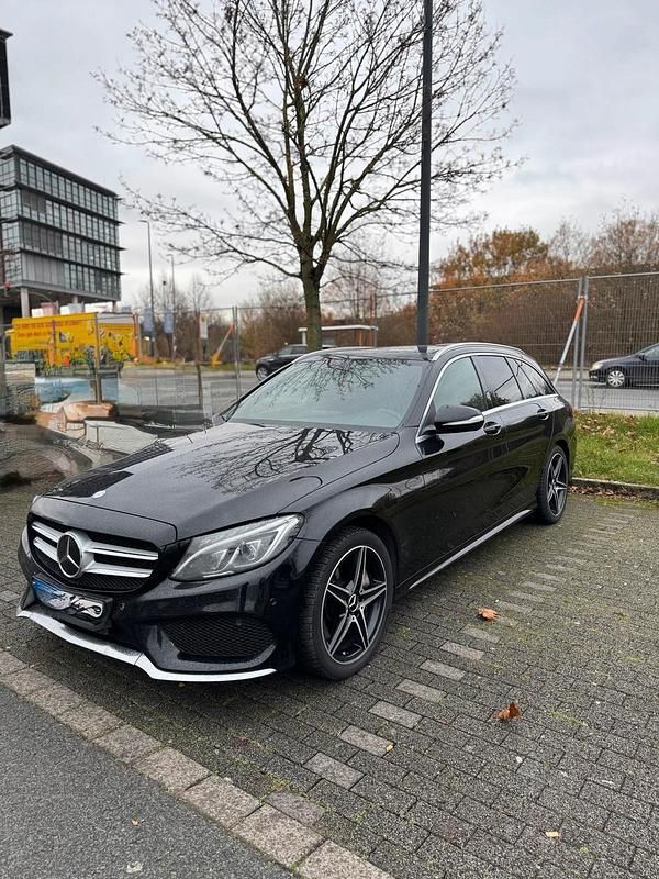 Schwarz Gebraucht 2014 Mercedes C250 AMG Kombi | 13.900 € (Superpreis) - Bild 1/4