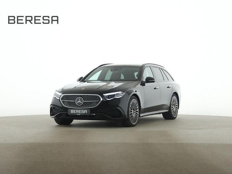 Schwarz Gebraucht 2026 Mercedes E450 AMG line Limousine | 104.950 € - Bild 1/4