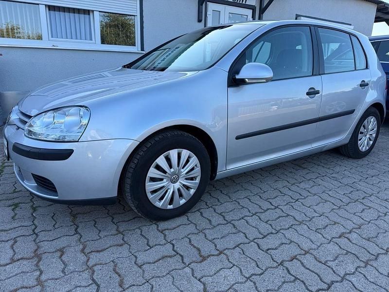 Gebraucht VW Golf IV Trendline 102 PS (75 kW) 2004 Silber Limousine