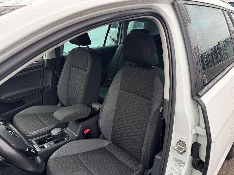 Gebraucht VW Golf VII Join 116 PS (85 kW) 2018 Weiß Kombi