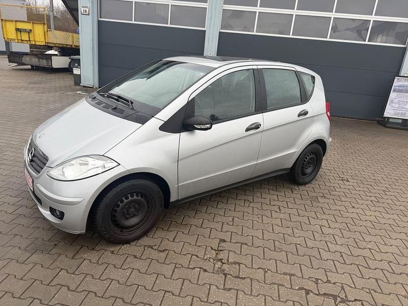 Gebraucht Mercedes A150 109 PS (80 kW) 2008 Silber Limousine