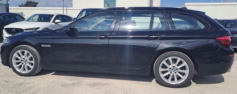 Usata BMW 530 Efficient Dynamics 258 CV (189 kW) 2013 Nero Station wagon