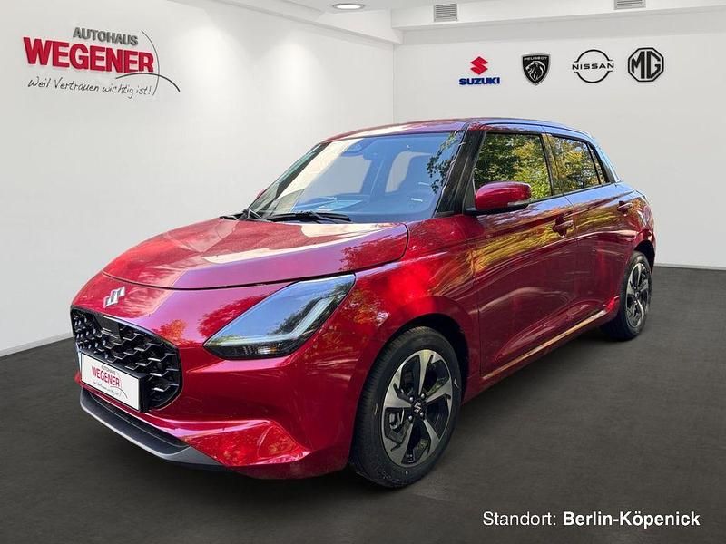 Burning red pearl metallic Gebraucht 2025 Suzuki Swift Comfort+ Kleinwagen | 21.950 € (Teuer) - Bild 1/4