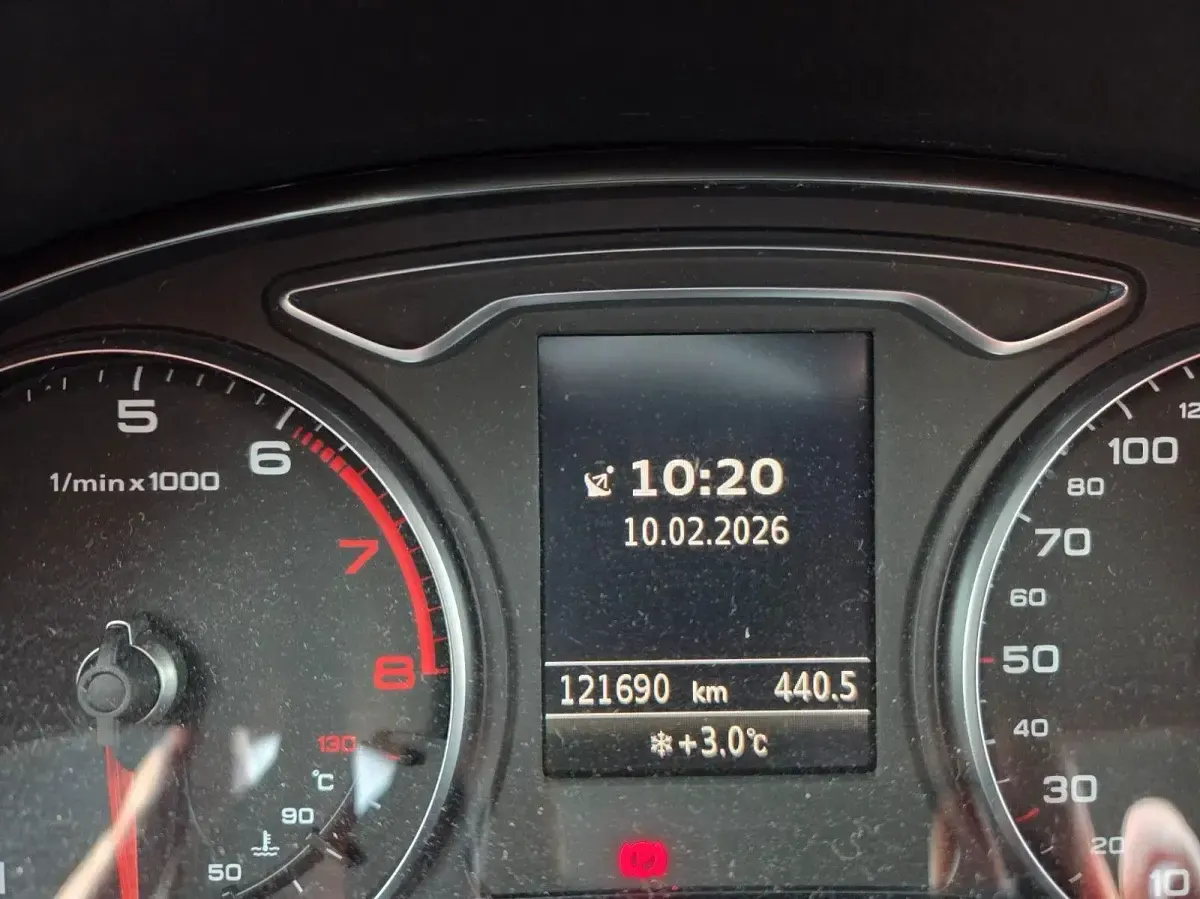 Second-hand Audi A3 Ambition 125 CP (91 kW) 2012 Negru Hatchback