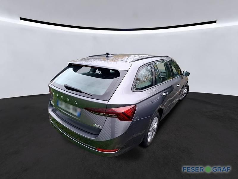 Gebraucht Skoda Octavia Ambition 110 PS (80 kW) 2023 Grau Kombi