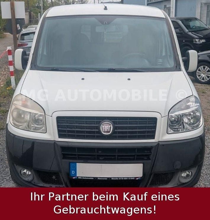 Gebraucht Fiat Doblò 101 PS (74 kW) 2009 Weiß Van / Kleinbus