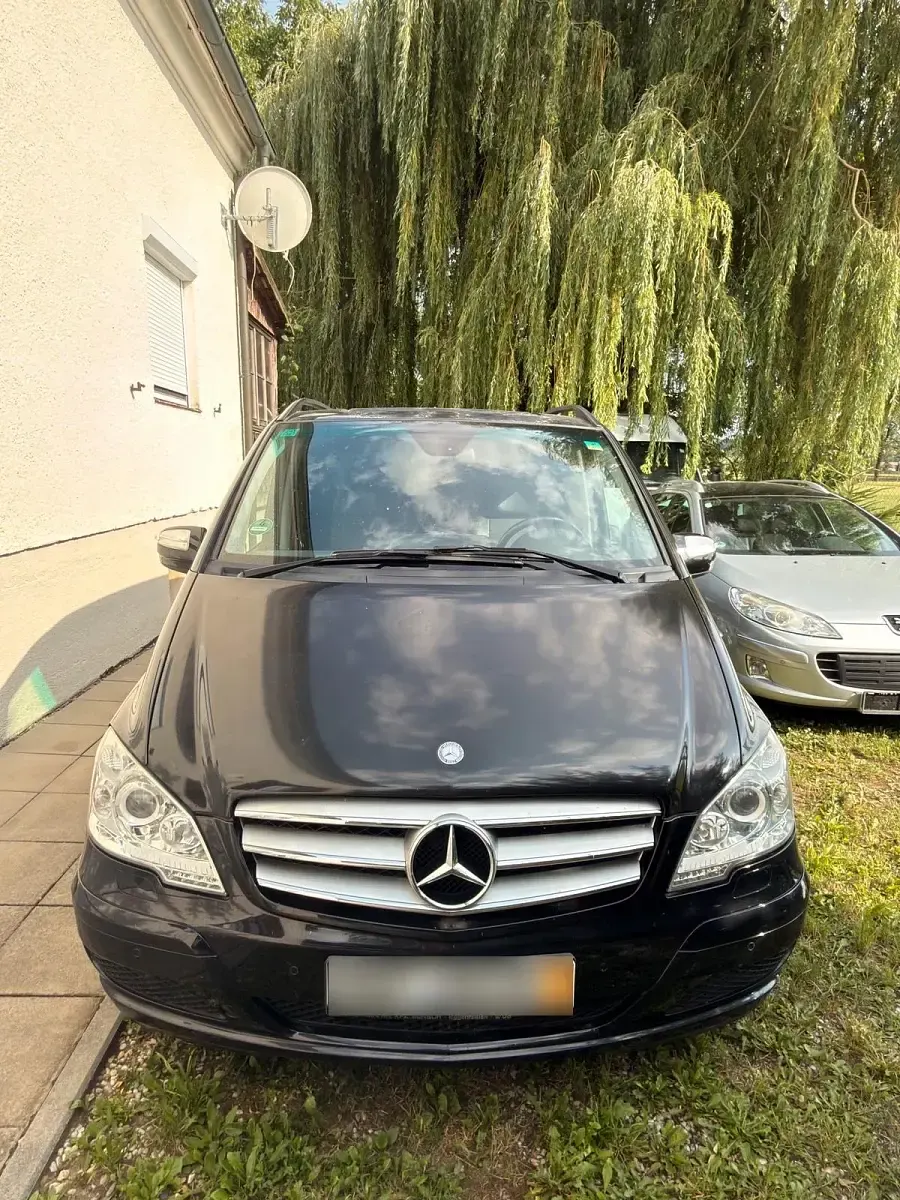 Gebraucht Mercedes Viano 224 PS (164 kW) 2012 Schwarz Van / Kleinbus