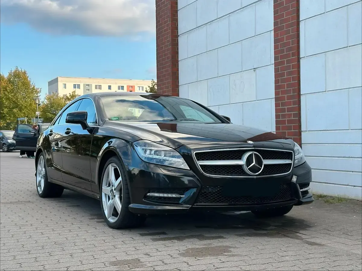 Gebraucht Mercedes CLS350 AMG line 252 PS (185 kW) 2012 Schwarz Coupé