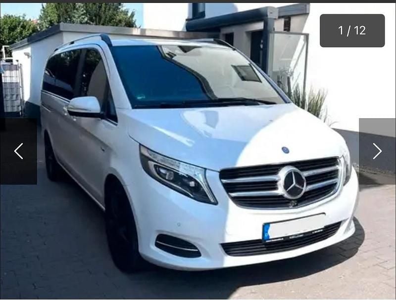 Weiß Gebraucht 2015 Mercedes V250 Avantgarde Edition Van / Kleinbus | 36.500 € (Fairer Preis) - Bild 1/4