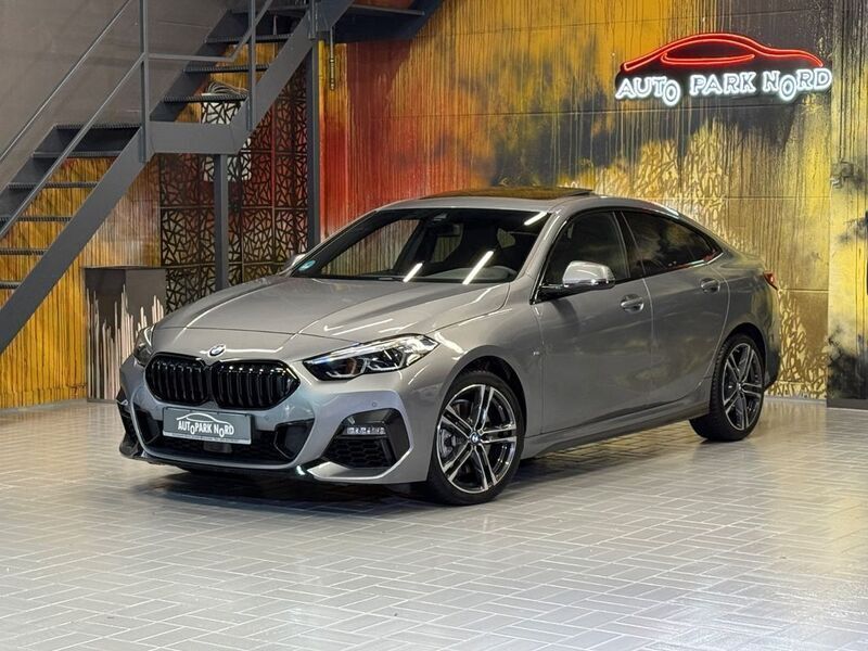 Grau Gebraucht 2024 BMW 220 M Sport Coupé | 34.900 € (Guter Preis) - Bild 1/4
