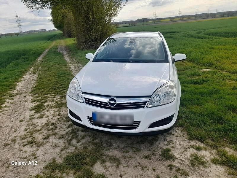 Second-hand Opel Astra 90 CP (66 kW) 2009 Alb Break