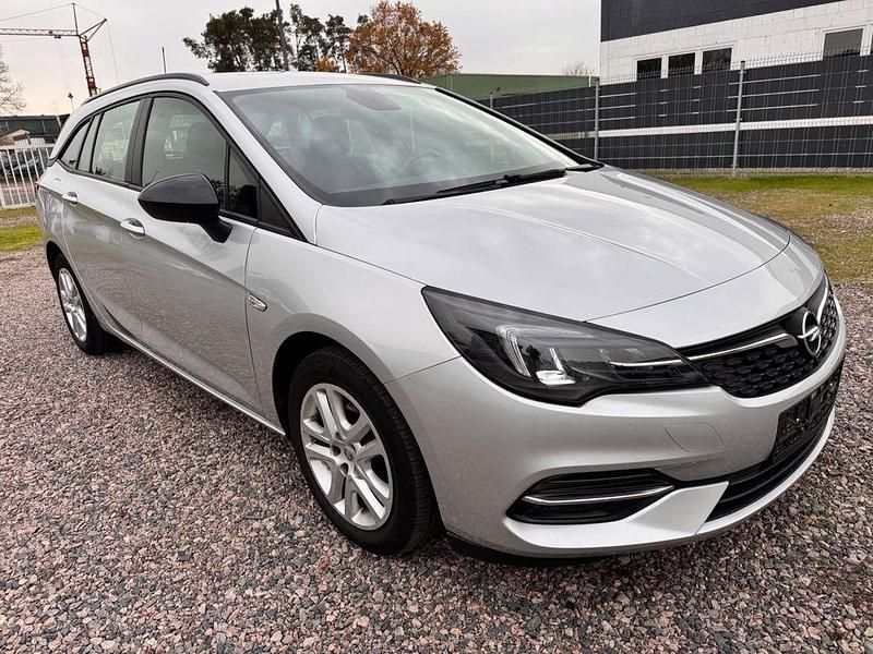 Gebraucht Opel Astra 122 PS (89 kW) 2021 Grau Limousine