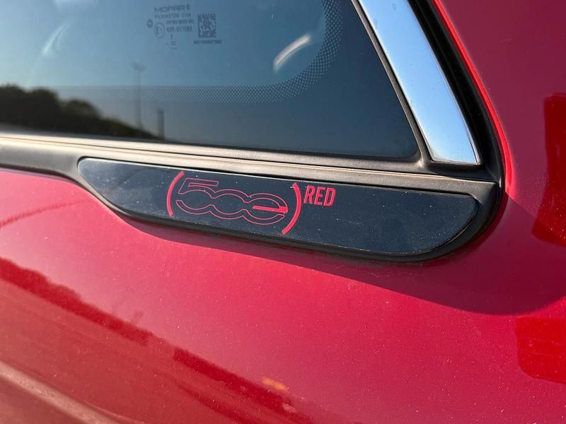 Gebraucht Fiat 500e Red 86 kW (118 PS) 2022 Rot Cabrio