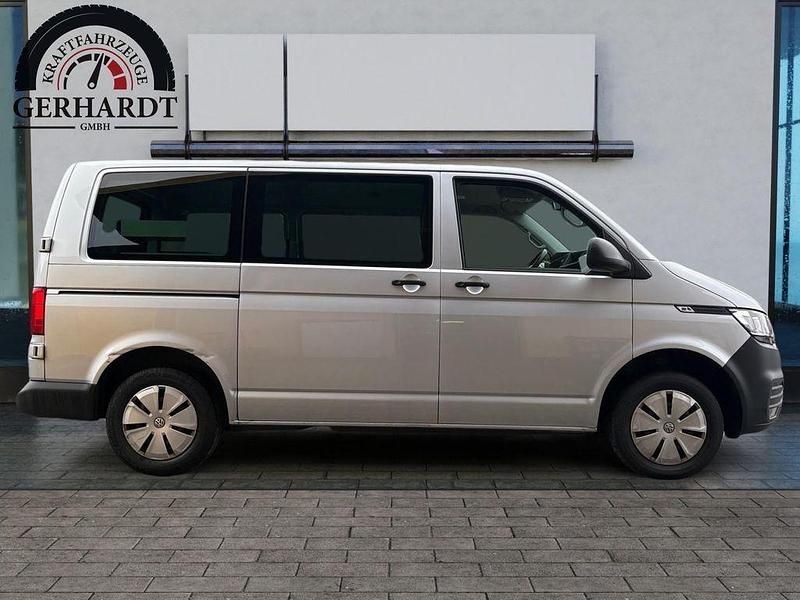 Gebraucht VW Transporter 150 PS (110 kW) 2021 Silber Van