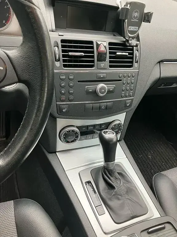 Gebraucht Mercedes 230 204 PS (150 kW) 2008 Silber Limousine