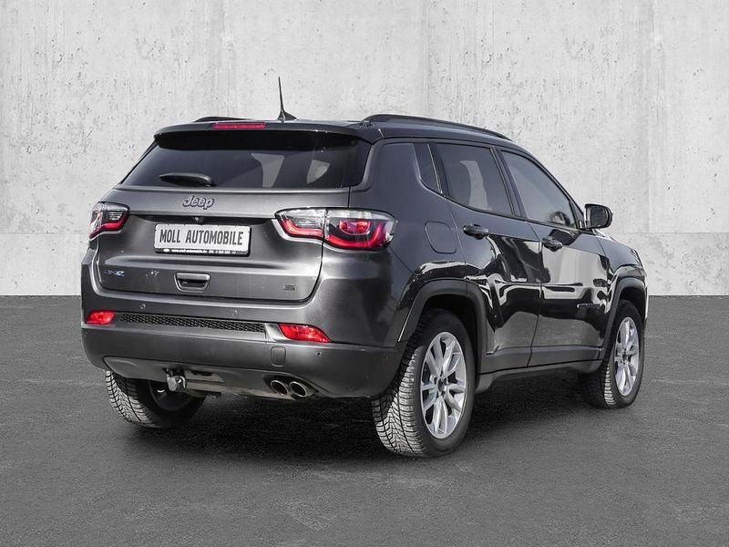 Gebraucht Jeep Compass Longitude 241 PS (177 kW) 2021 Granite crystal met. clear coa SUV