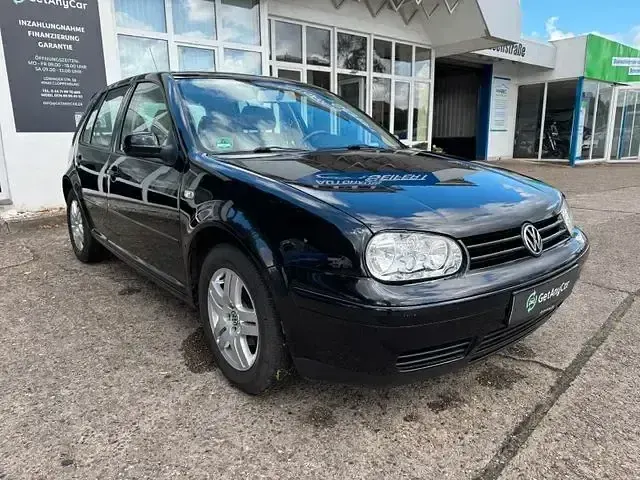 Gebraucht VW Golf IV Highline 102 PS (75 kW) 2001 Schwarz Limousine