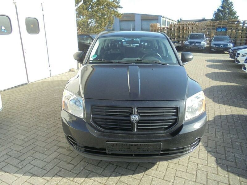 Gebraucht Dodge Caliber SE 140 PS (102 kW) 2008 Schwarz metallic Kleinwagen