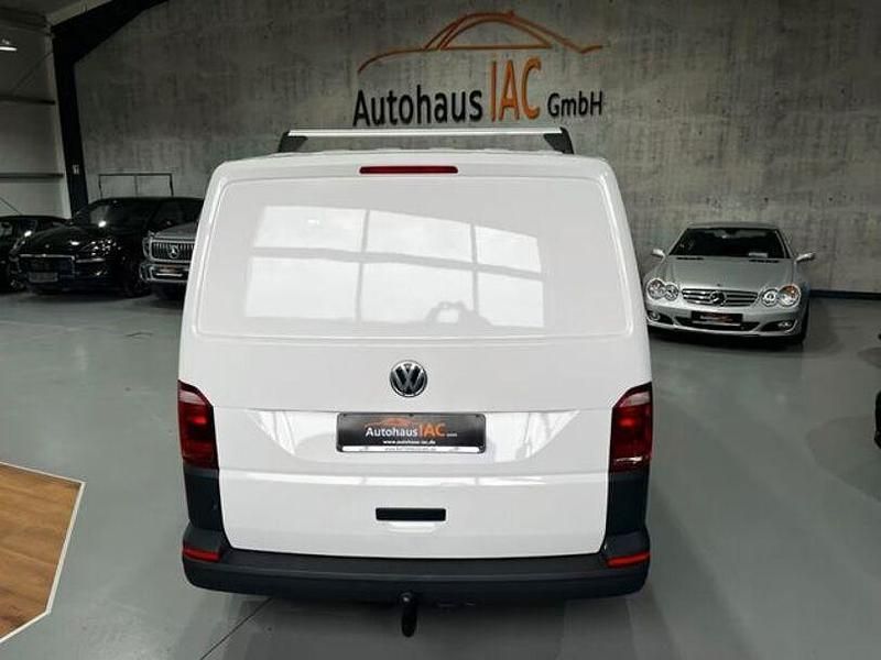 Second-hand VW Transporter 150 CP (110 kW) 2017 Alb Van