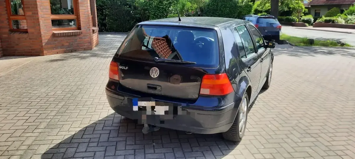 Gebraucht VW Golf IV 75 PS (55 kW) 2004 Schwarz Kleinwagen
