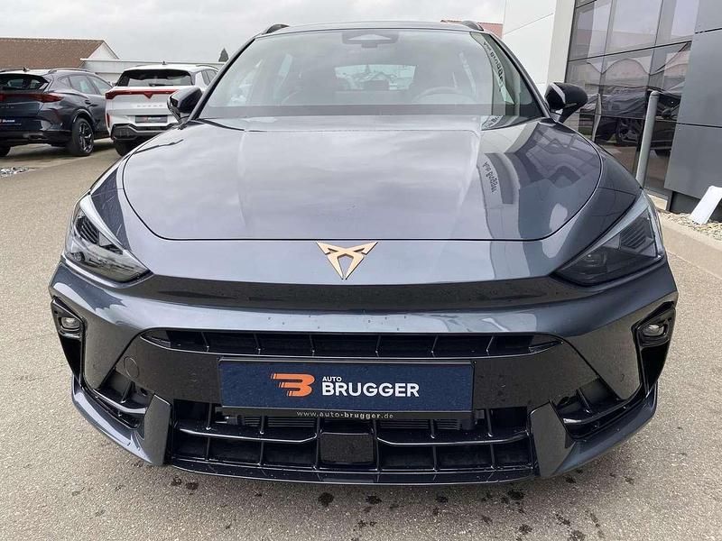 Neu Cupra Leon 150 PS (110 kW) 2026 Grau ("magnetic tech") Kombi