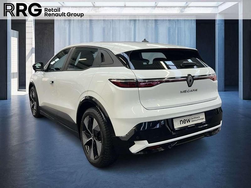 Gebraucht Renault Mégane Equilibre 96 kW (131 PS) 2022 Weiß Limousine