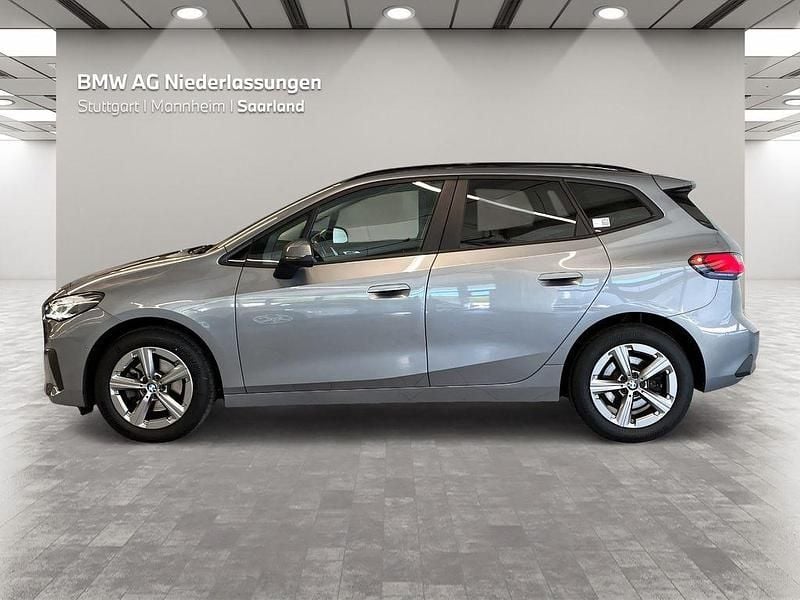 Gebraucht BMW 220 Active Tourer Sport Line 156 PS (114 kW) 2023 Grau Van / Kleinbus