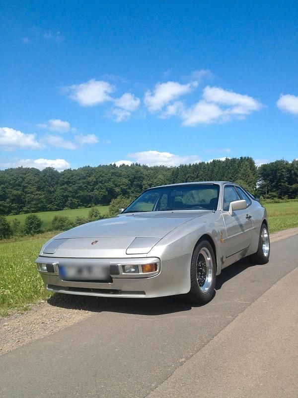 Gold Gebraucht 1982 Porsche 944 | 14.000 € - Bild 1/4