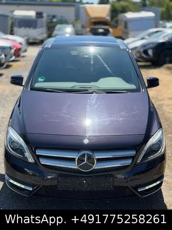 Gebraucht Mercedes B220 184 PS (135 kW) 2014 Violet Kleinwagen