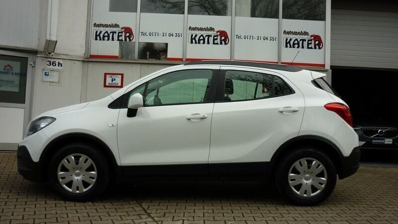 Weiß Gebraucht 2015 Opel Mokka Selection SUV | 9.900 € (Guter Preis) - Bild 1/4