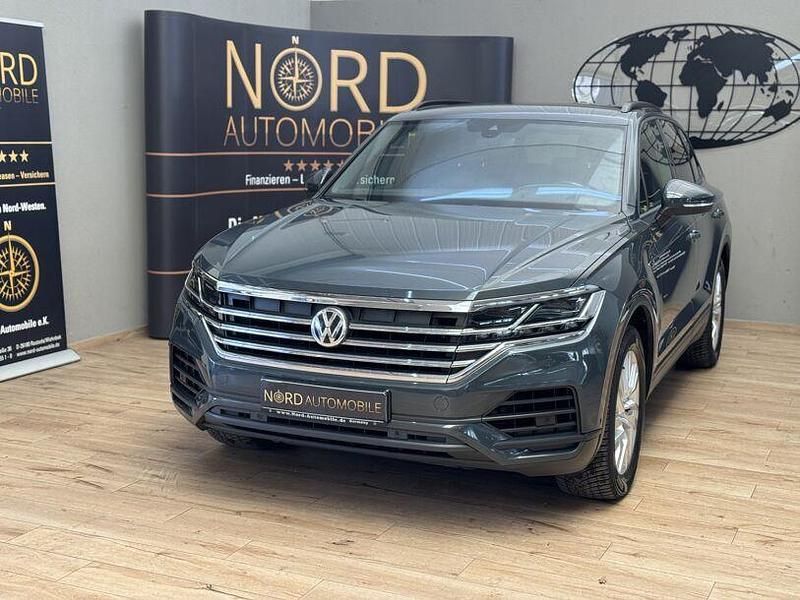 Gebraucht VW Touareg 286 PS (210 kW) 2019 Juniper green metallic (metallic) SUV