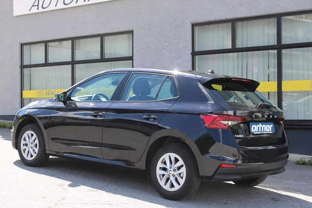 Gebraucht Skoda Fabia 95 PS (69 kW) 2023 Schwarz Kleinwagen