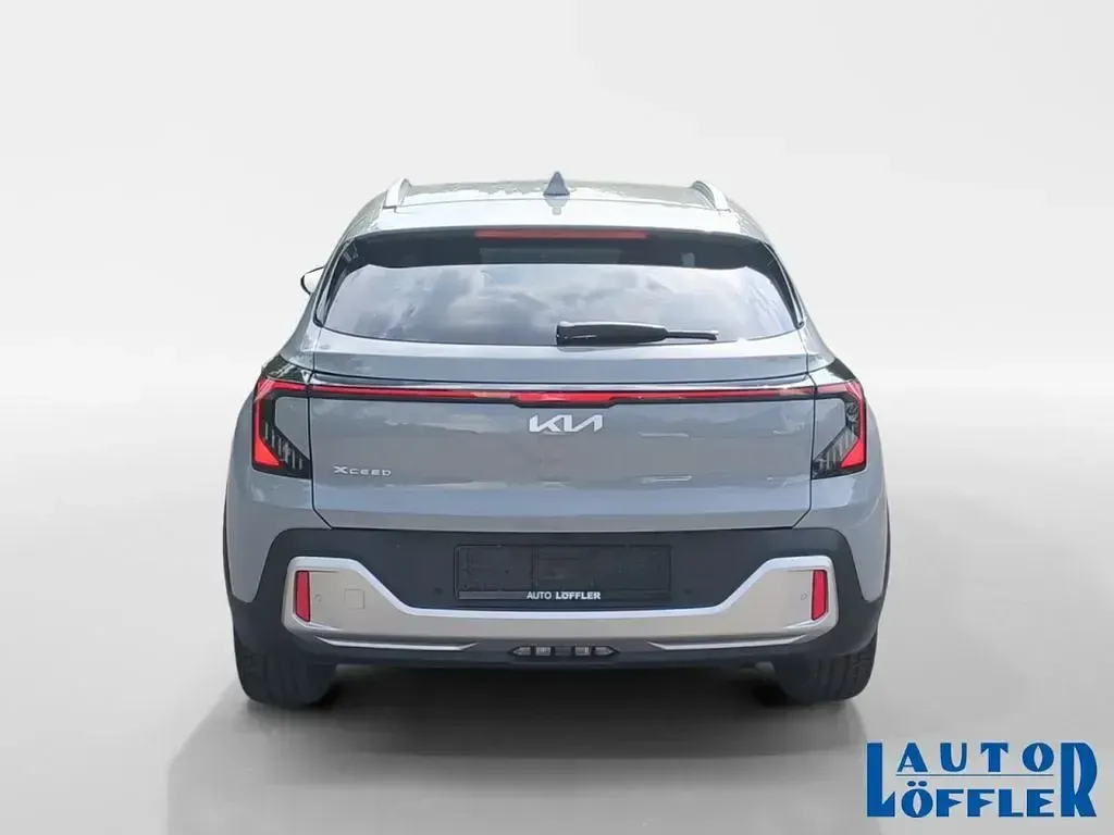 Neu Kia XCeed Spirit 179 PS (131 kW) 2026 Grau SUV