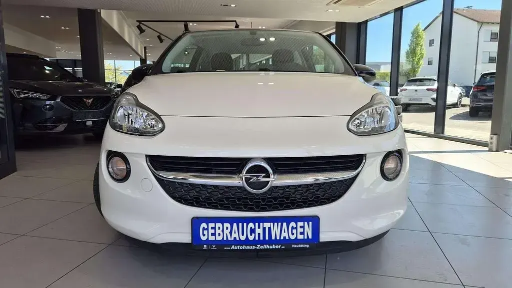 Gebraucht Opel Adam 69 PS (50 kW) 2019 Weiß Kleinwagen