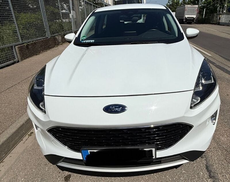 Weiß Gebraucht 2020 Ford Kuga Cool & Connect SUV | 19.850 € (Fairer Preis) - Bild 1/4